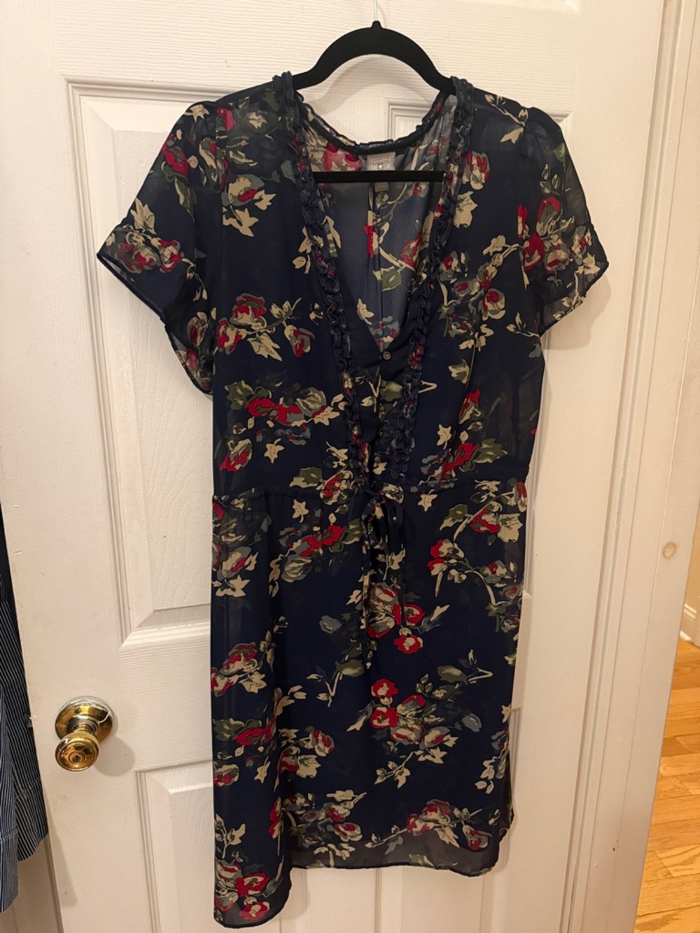 Women’s Navy Floral V-Neck Dress with Ruffle Trim